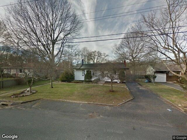 House image located at Shirley, NY 11967