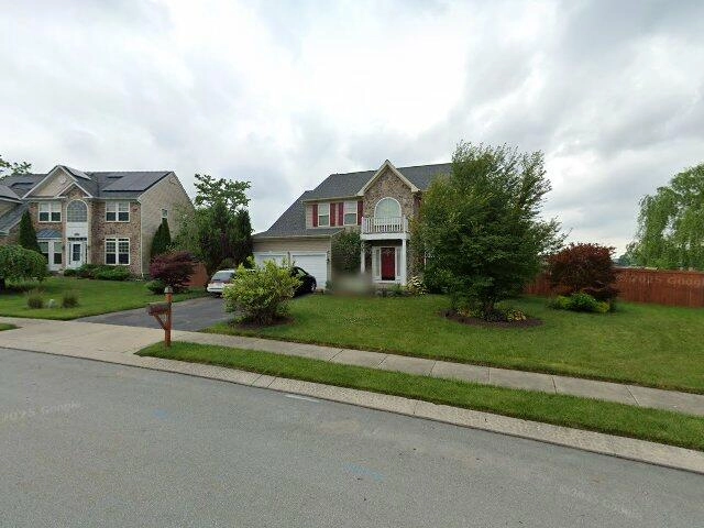 House image located at York, PA 17402