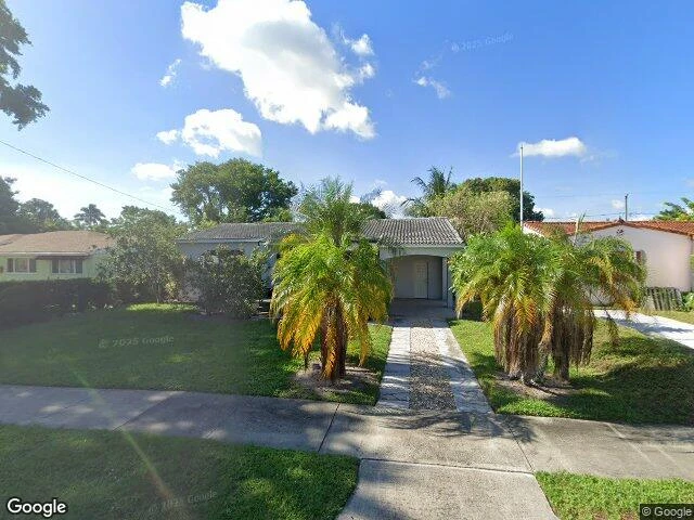 House image located at Hollywood, FL 33020