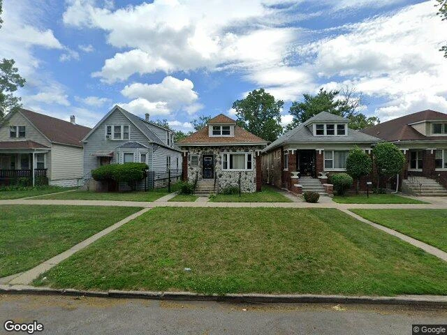 House image located at Chicago, IL 60620