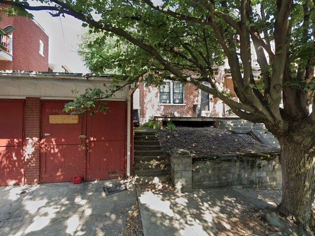 House image located at Lancaster, PA 17603