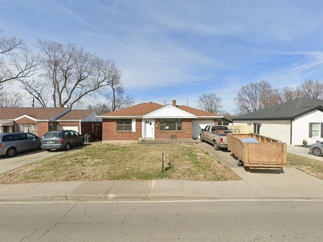 House image located at New Albany, IN 47150