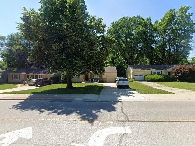 House image located at Hendersonville, NC 28791