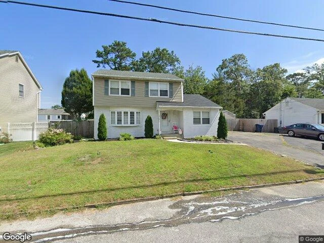 House image located at Beachwood, NJ 08722