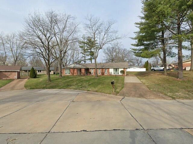 House image located at Ballwin, MO 63011