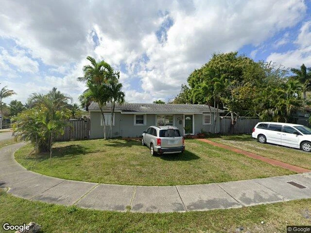 House image located at Miami, FL 33157