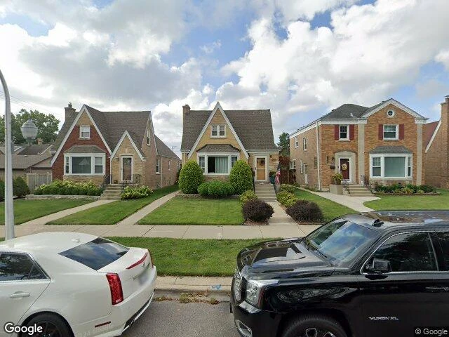 House image located at Chicago, IL 60634