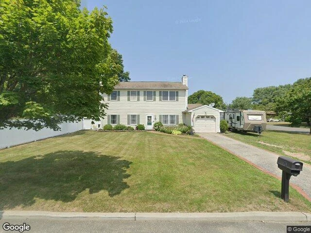 House image located at Bellport, NY 11713