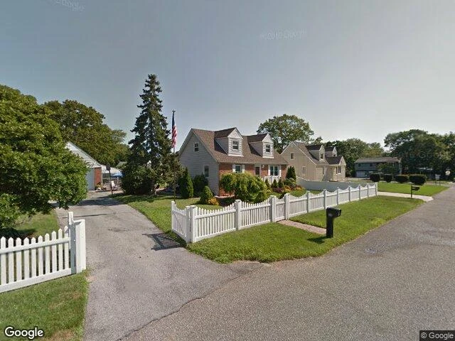House image located at Islip Terrace, NY 11752