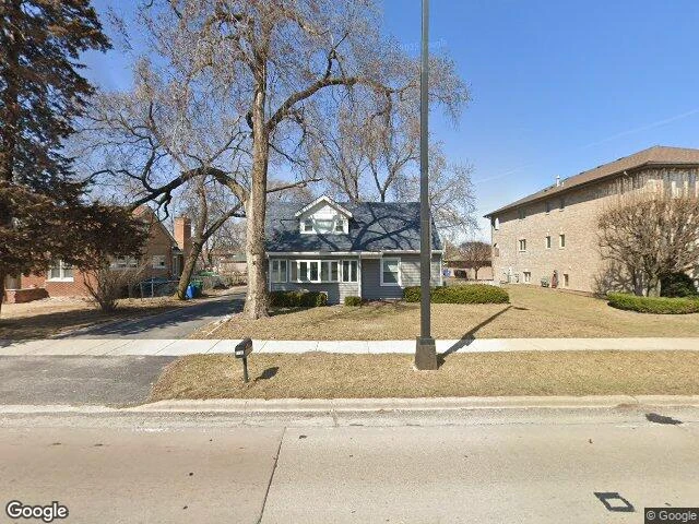 House image located at Burbank, IL 60459