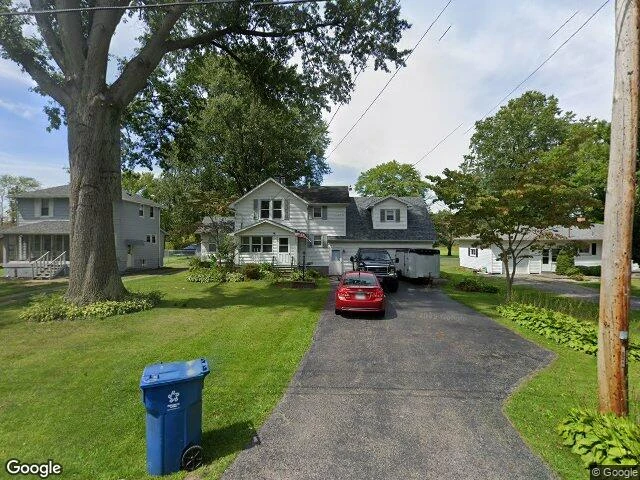 House image located at Warren, OH 44484