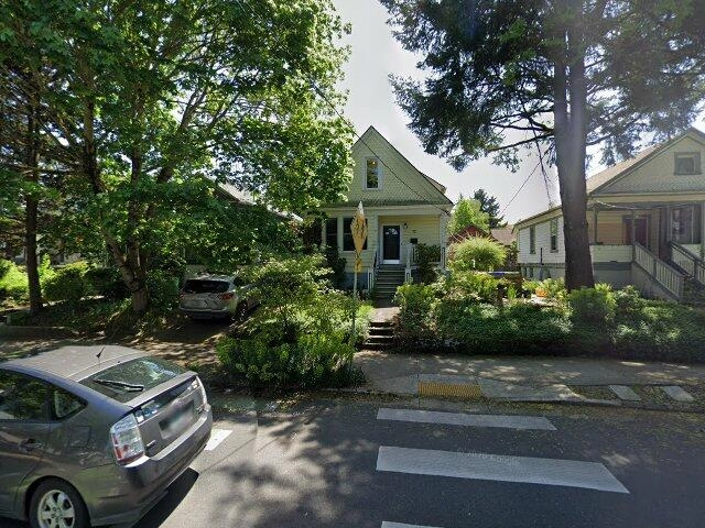 House image located at Battle Creek, MI 49017