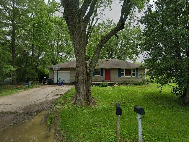 House image located at Iuka, IL 62849