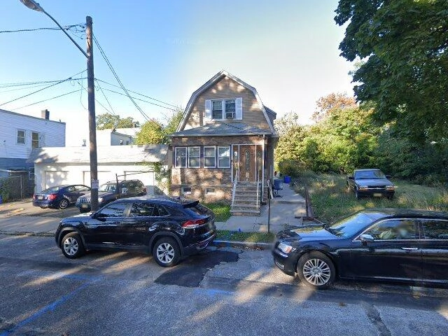 House image located at Irvington, NJ 07111
