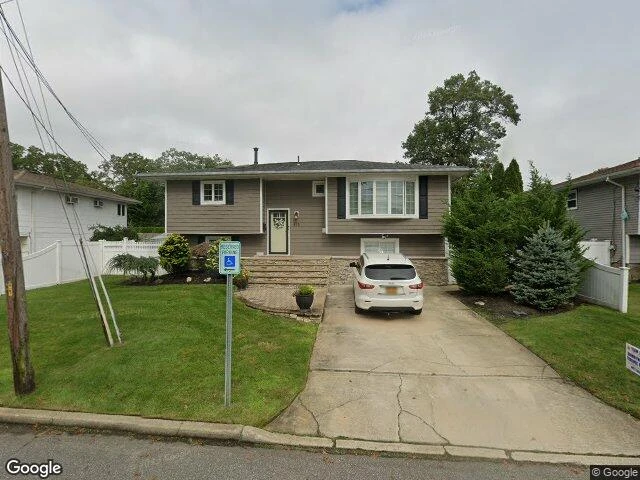 House image located at West Babylon, NY 11704