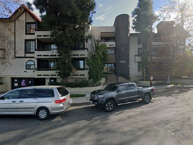 House image located at Encino, CA 91316