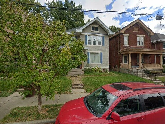 House image located at Sterling, IL 61081