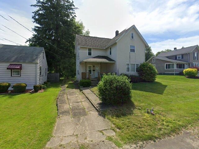 House image located at Massillon, OH 44647