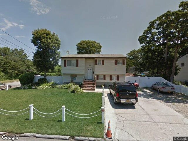 House image located at Bay Shore, NY 11706