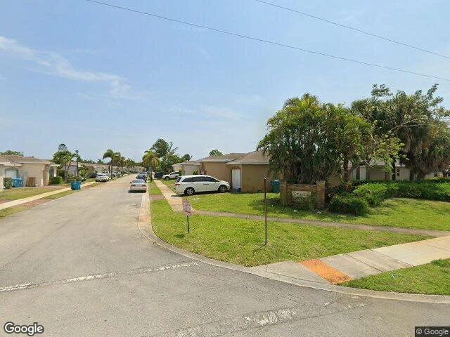 House image located at Boynton Beach, FL 33435