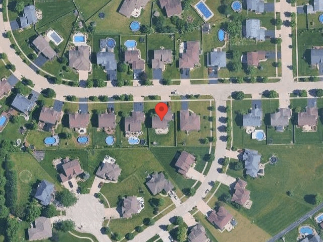 House image located at New Lenox, IL 60451