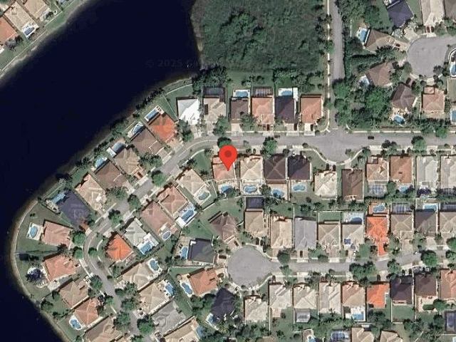 House image located at Hollywood, FL 33029