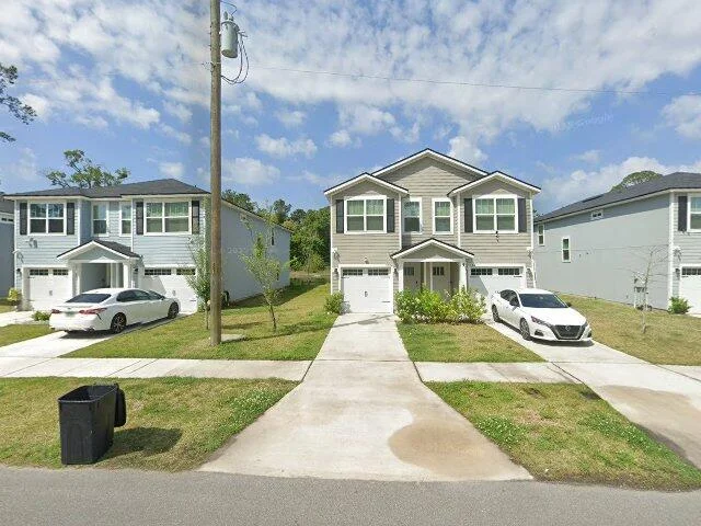 House image located at Jacksonville, FL 32205