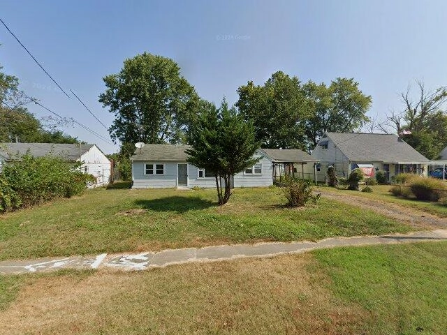 House image located at Louisville, KY 40272