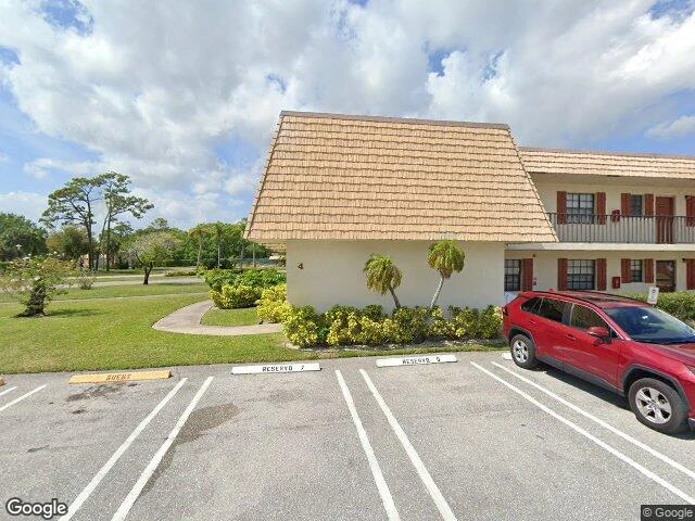 House image located at Lake Worth, FL 33463