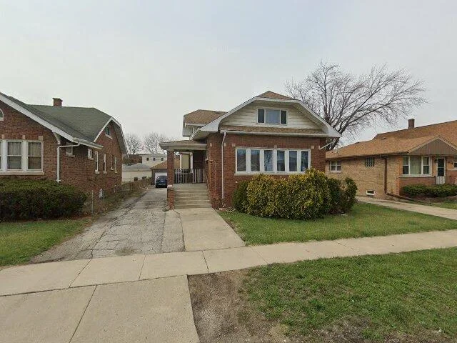 House image located at Franklin Park, IL 60131