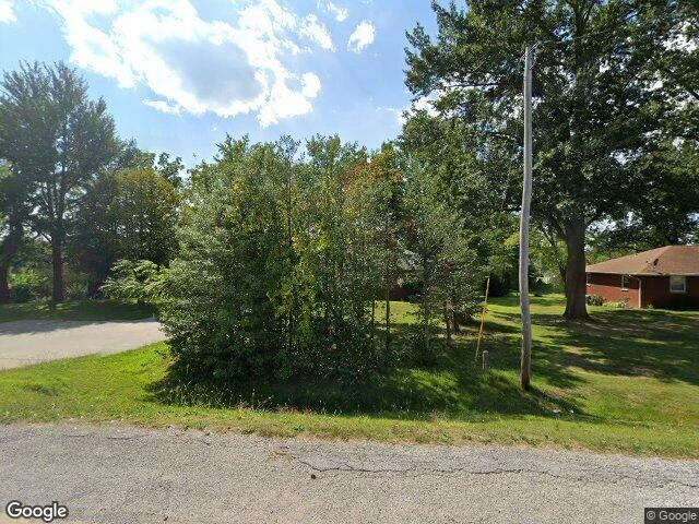 House image located at Alton, IL 62002