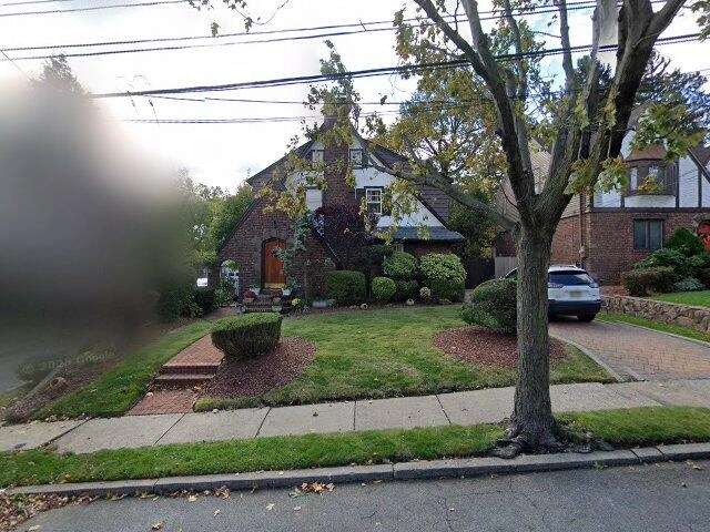 House image located at Teaneck, NJ 07666