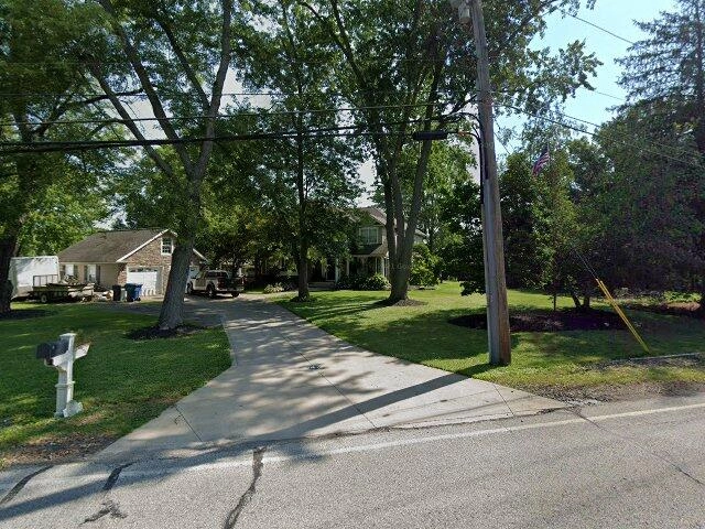 House image located at Olmsted Falls, OH 44138