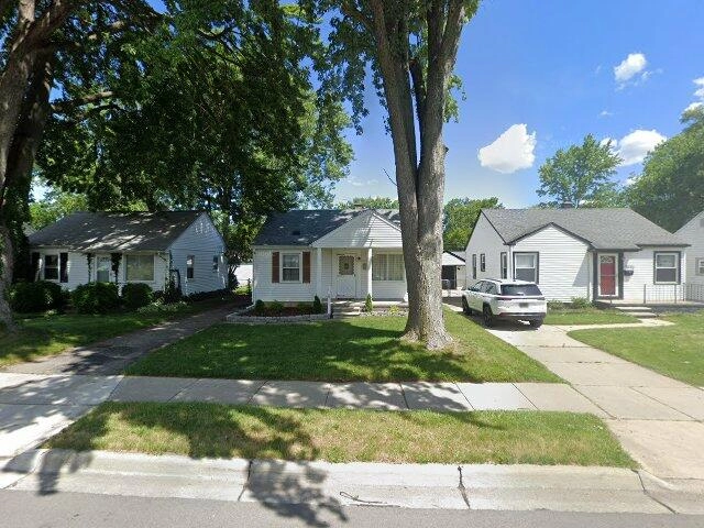 House image located at Garden City, MI 48135