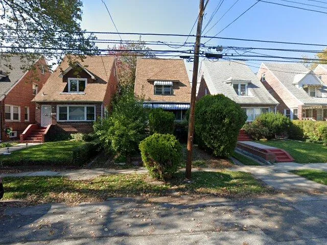 House image located at Saint Albans, NY 11412