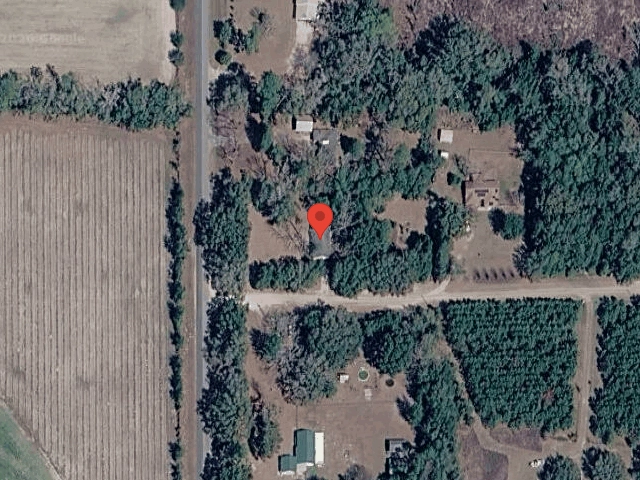 House image located at Trenton, FL 32693