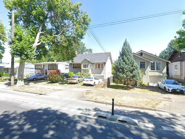 House image located at Columbus, IN 47201