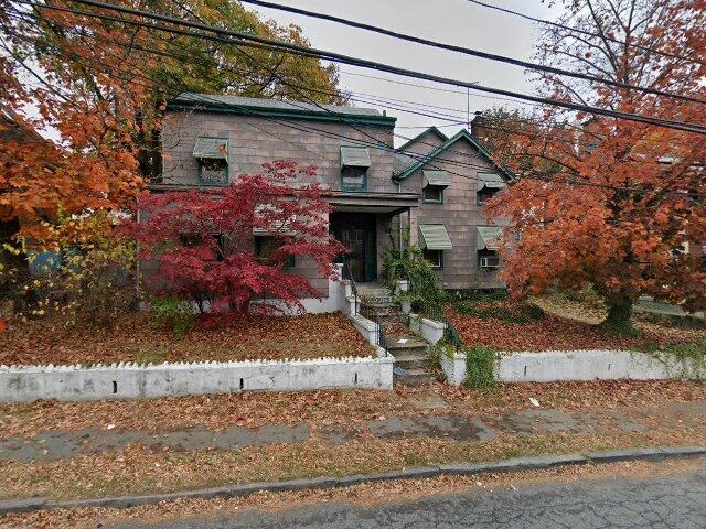 House image located at Port Washington, NY 11050