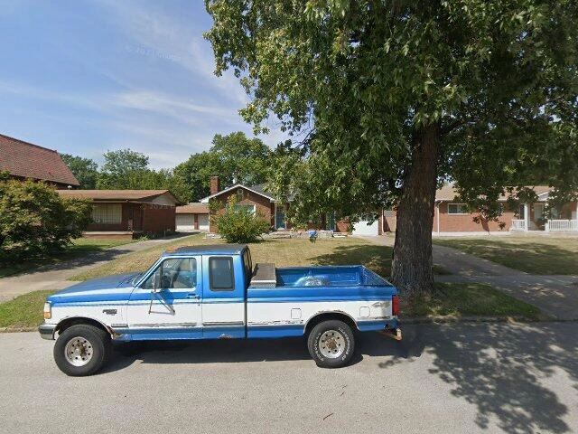 House image located at Granite City, IL 62040