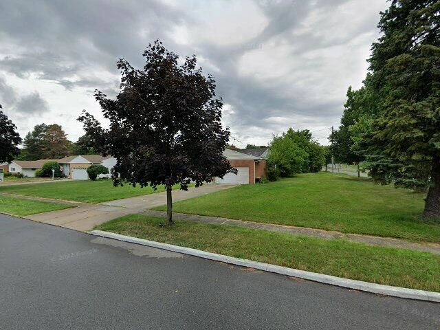 House image located at Beachwood, OH 44122