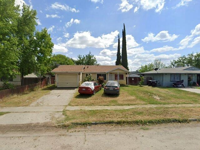 House image located at Madera, CA 93638