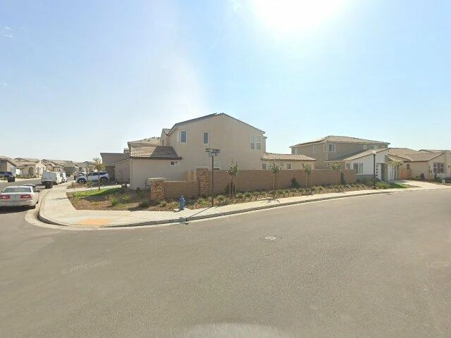 House image located at Madera, CA 93636