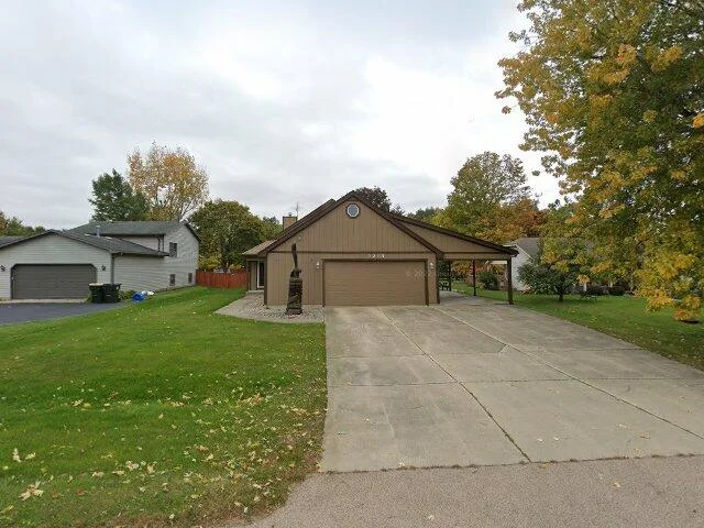 House image located at Somonauk, IL 60552