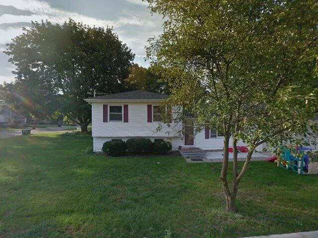 House image located at Sterling, IL 61081