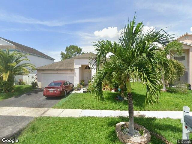 House image located at Hollywood, FL 33025
