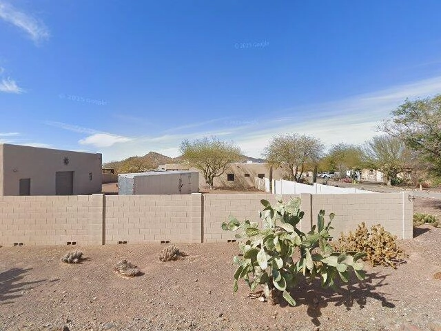 House image located at New River, AZ 85087