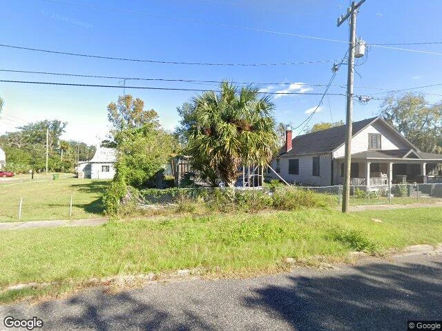House image located at Palatka, FL 32177