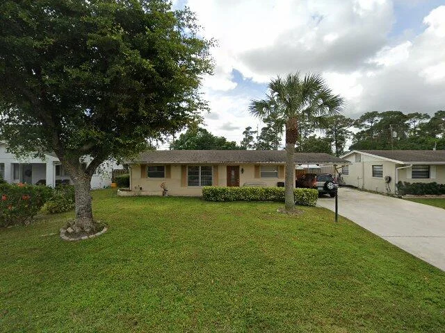 House image located at West Palm Beach, FL 33413