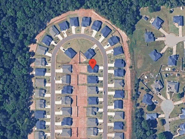 House image located at Byron, GA 31008