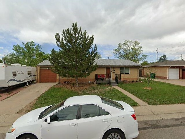 House image located at Littleton, CO 80121